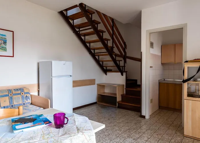 Spacious Family With Playground And Pool 公寓 比比翁